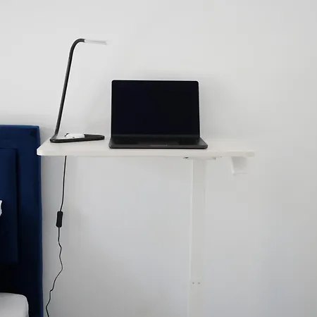 Nomad's Nest - Quiet Flat With Terrace * 圣纳帕