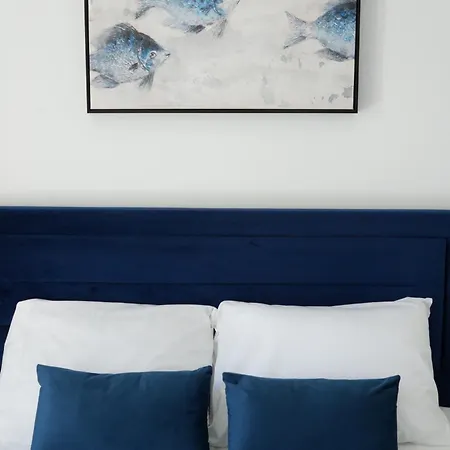 Lejlighed Nomad's Nest - Quiet Flat With Terrace *