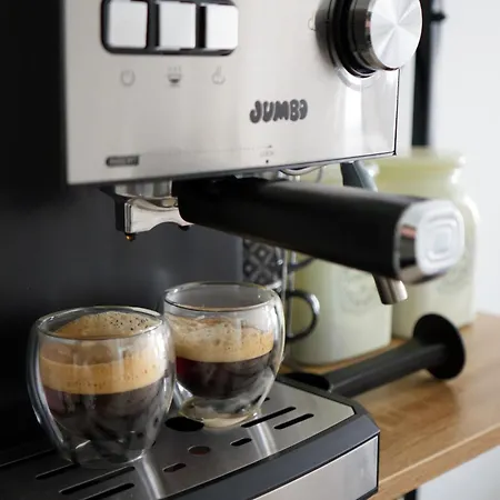 Nomad's Nest - Quiet Flat With Terrace * איה נאפה